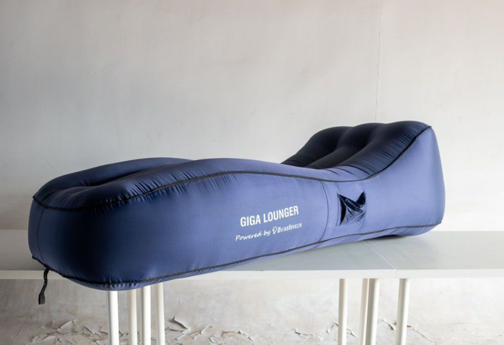 Giga Lounger Elektronisesti täyttyvä lepotuoli 180 cm sinine